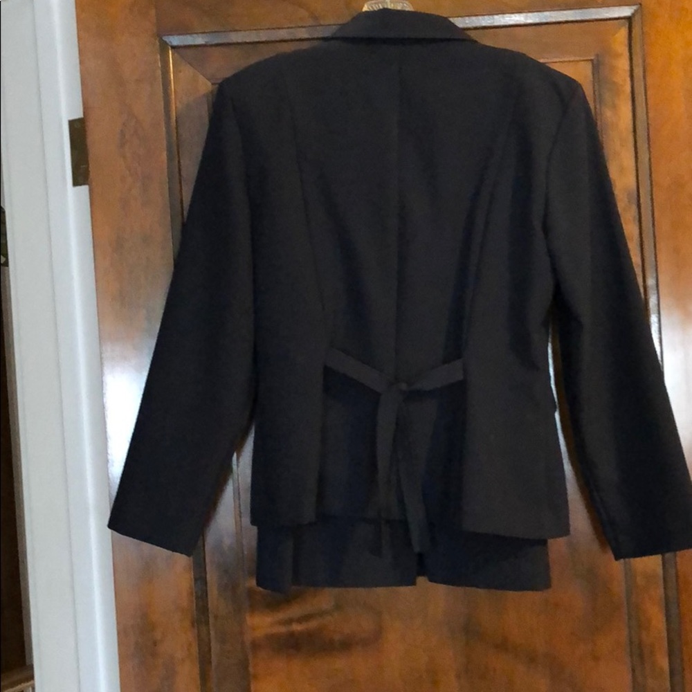 Suit - Picture 2 of 3